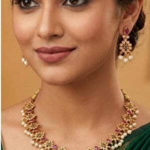 Traditional Floral Ruby and Emerald Short Necklace Set