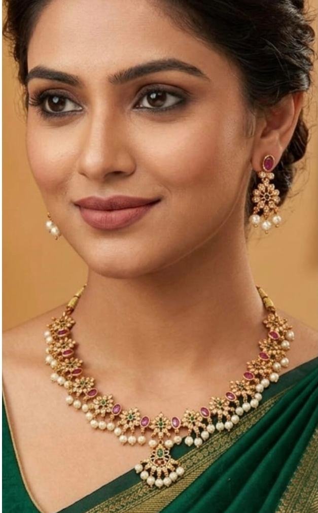 Traditional Floral Ruby and Emerald Short Necklace Set